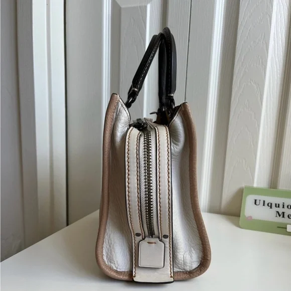 Coach rogue 25 in color block beechwood. - Picture 2 of 7